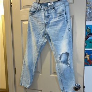 Light Blue Distressed women’s Jeans
